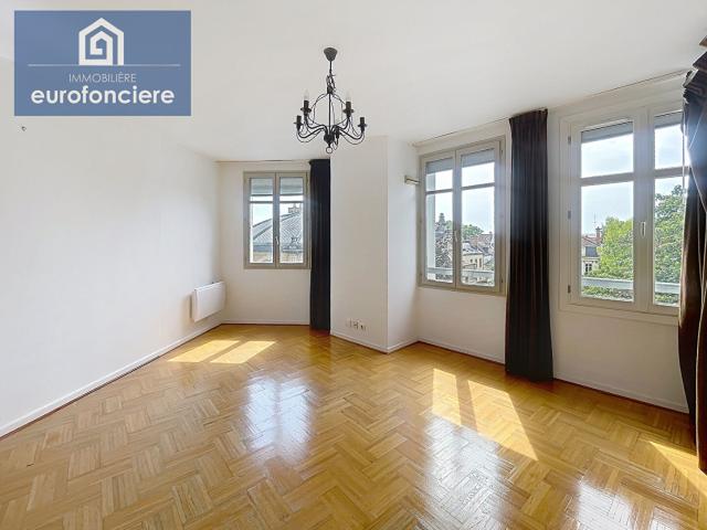 Appartement 2 pièces 57 m²
