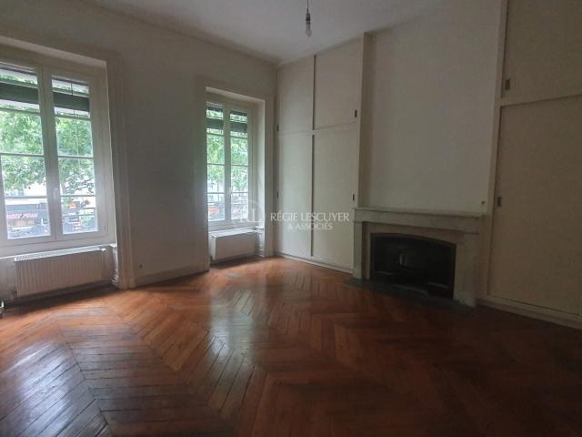 Appartement 2 pièces 57 m²