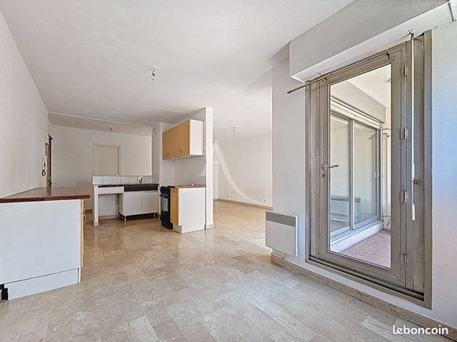 Appartement 2 pièces 57 m²