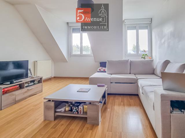 Appartement 51.5m2, centre Lamorlaye. Dernier étage avec ascenseur