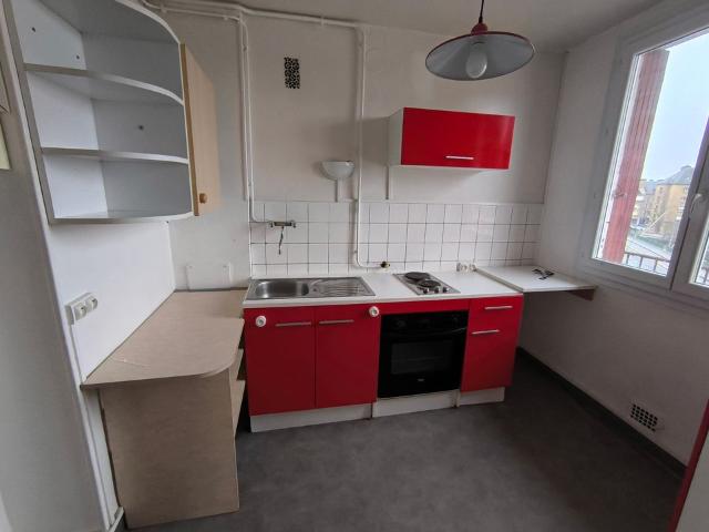 Appartement 2 pièces, 54 m² à louer à Charleville Mézières 08000