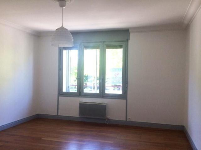 Appartement 2 pièces, 54 m² à louer à Grenoble 38000