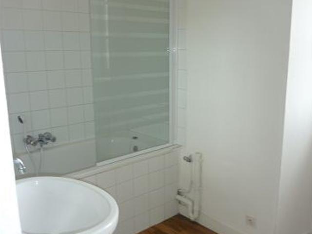 Appartement 2 pièces, 54 m² à louer à Montmorillon 86500