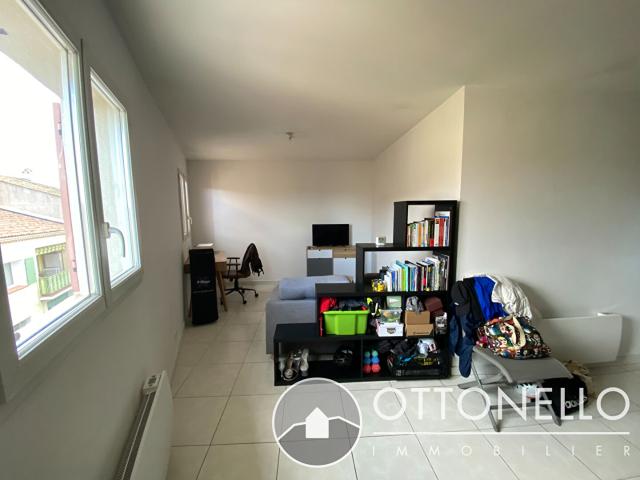 Appartement 2 pièces, 54 m² à louer à Roquebrune sur Argens 83520