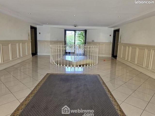 Appartement 2 pièces 54 m²