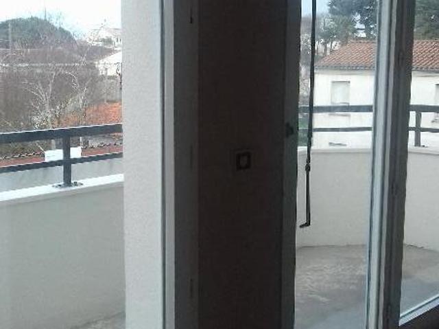 Appartement 2 pièces, 55 m² à louer à Bordeaux 33000