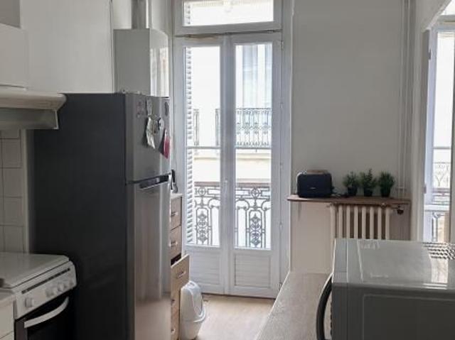 Appartement 2 pièces, 55 m² à louer à Bordeaux 33000