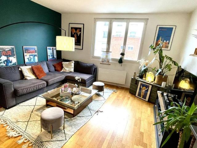 Appartement 2 pièces, 55 m² à louer à Les Lilas 93260