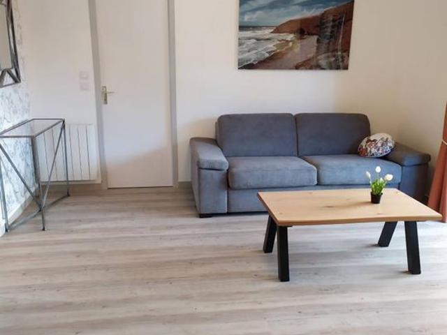 Appartement 2 pièces, 55 m² à louer à Lons le Saunier 39000