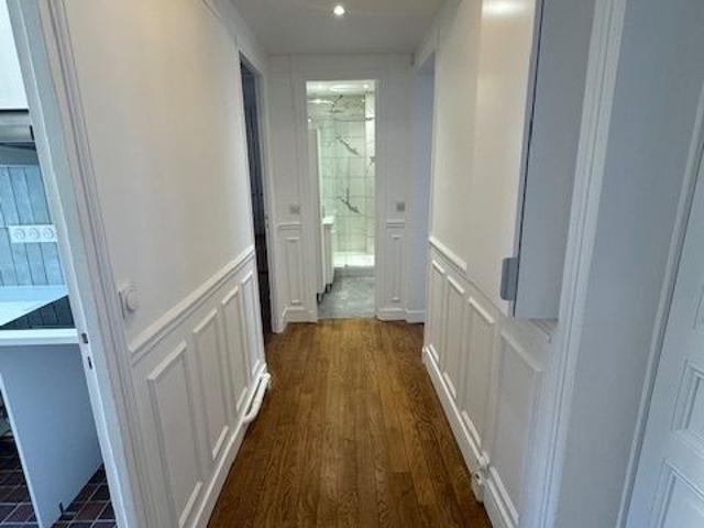 Appartement 2 pièces, 55 m² à louer à Paris 11 75011