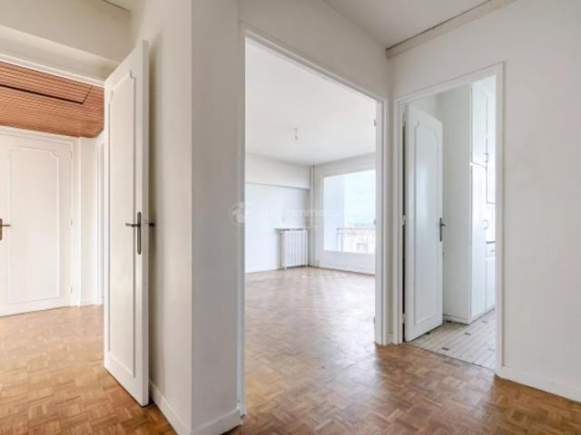 APPARTEMENT 2 PIECES 55 M² PARIS 17EME – EPINETTE