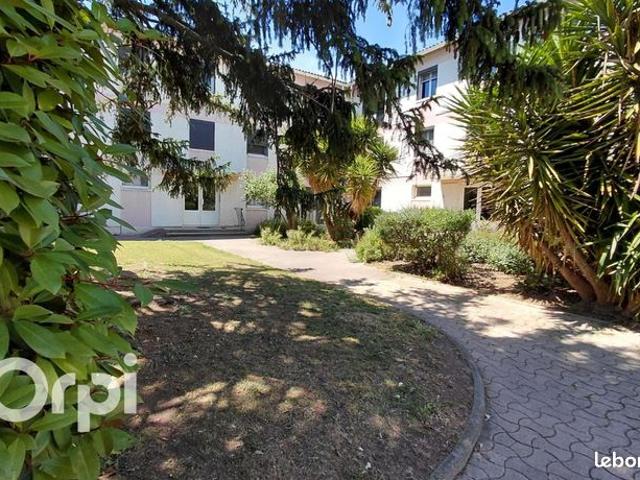 Appartement 2 pièces 55 m²