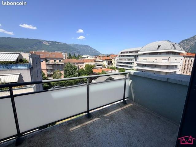 Appartement 2 pièces 55 m²