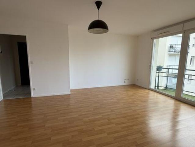 Appartement 2 pièces 55m2 REIMS 693 euros