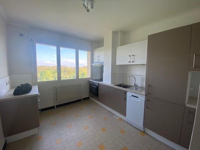 Appartement 2 pièces, 56 m² à louer à Caluire et Cuire 69300