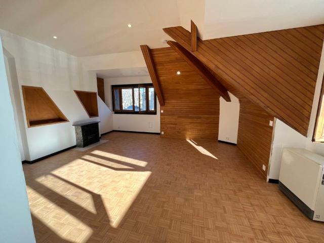 Appartement 2 pièces, 56 m² à louer à Mende 48000