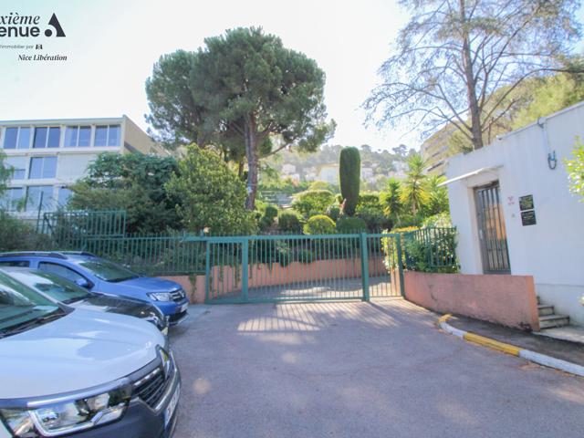 Appartement 2 pièces, 56 m² à louer à Nice 06000