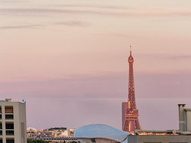 Appartement 2 pièces, 56 m² à louer à Puteaux 92800