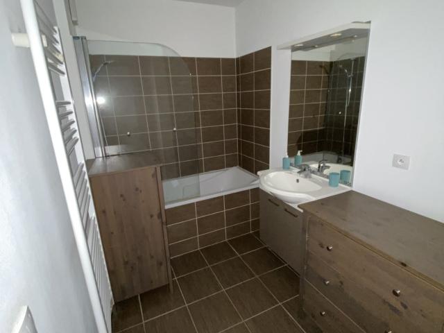 Appartement 2 pièces, 56 m² à louer à Reims 51100
