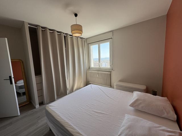 Appartement 2 pièces, 56 m² à louer à Roussillon 38150