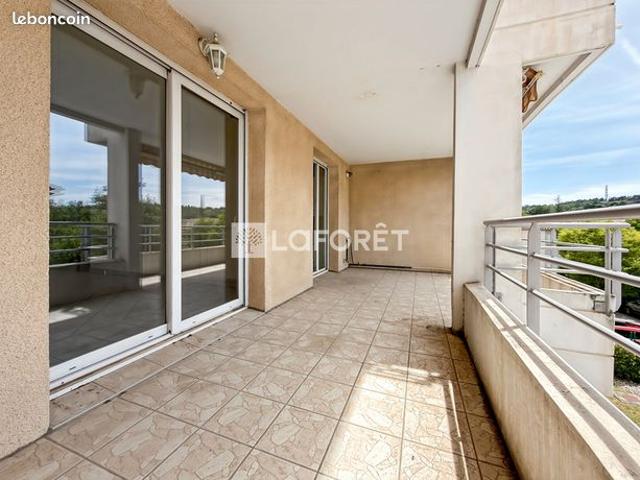 Appartement 2 pièces 56 m²