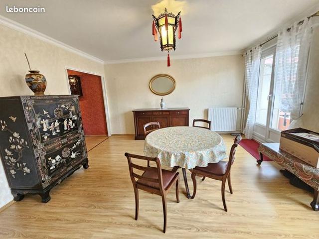 Appartement 2 pièces 56 m²