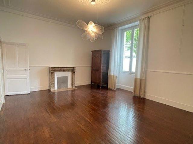 Appartement 2 pièces 56 m²