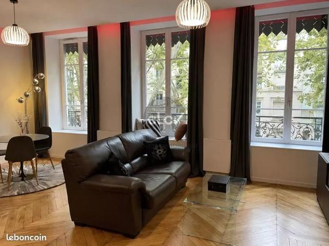 Appartement 2 pièces 56 m²