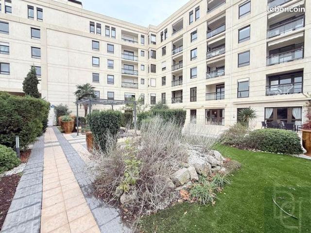Appartement 2 pièces 56 m²