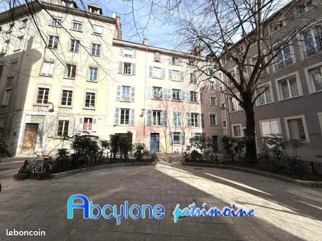Appartement 2 pièces 56 m²