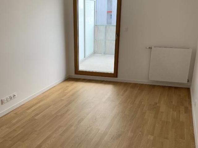 Appartement 2 pièces, 58 m² à louer à Bègles 33130
