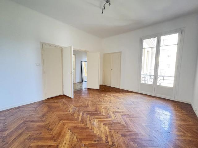 Appartement 2 pièces, 58 m² à louer à Nice 06000