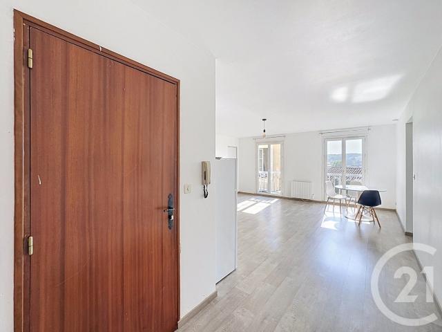 Appartement 2 pièces 58 m²