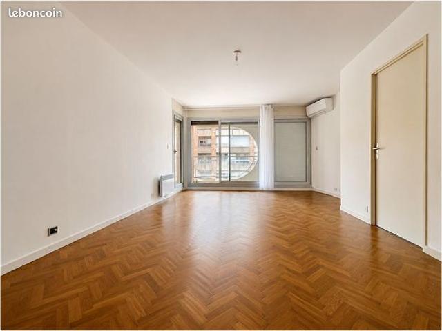 Appartement 2 pièces 58 m²