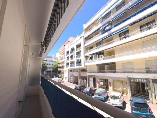 Appartement 2 pièces, 59 m² à louer à Antibes 06600