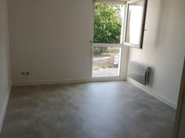 Appartement 2 pièces, 59 m² à louer à La Rochelle 17000
