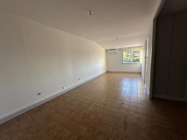 Appartement 2 pièces 59 m²