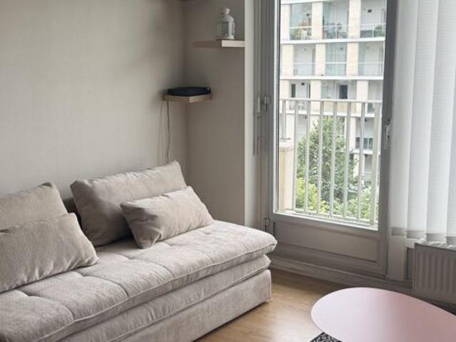 Appartement 2 pièces 59m2 REIMS 917 euros
