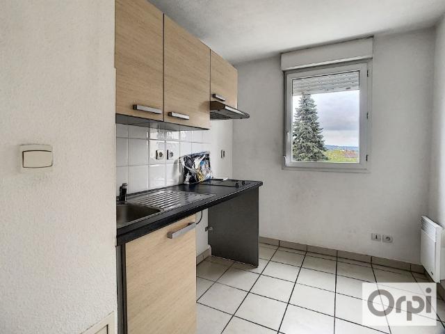 Appartement 2 pièces, 63 m² à louer à Montluçon 03100
