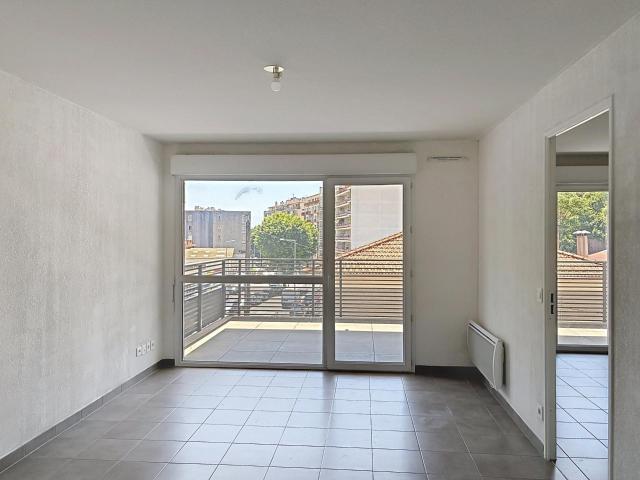 Appartement 2 pièces 63 m²