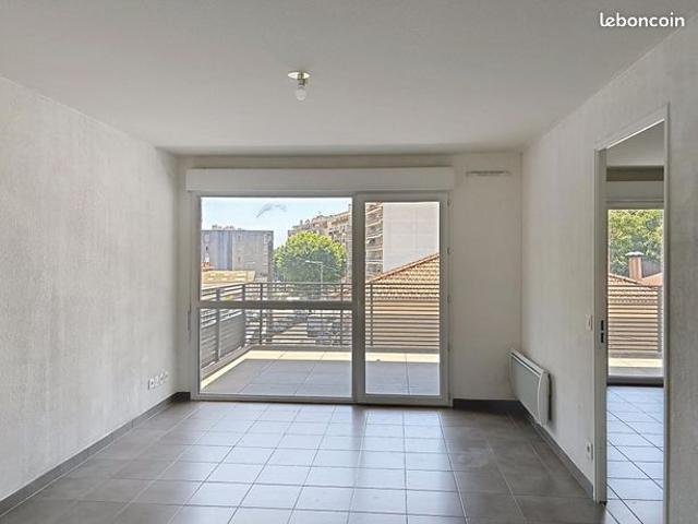 Appartement 2 pièces 63 m²