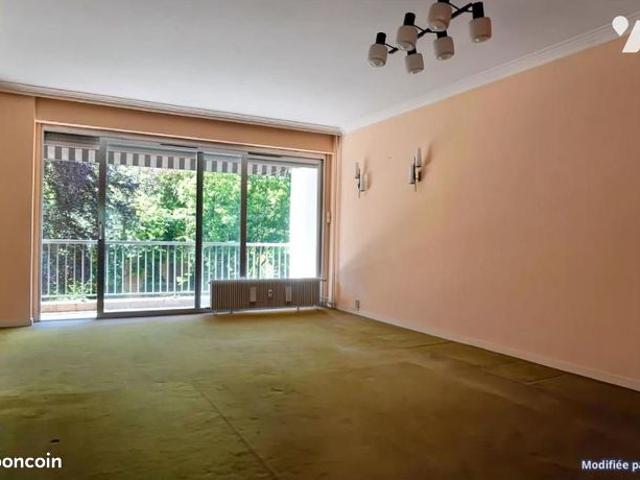 Appartement 2 pièces 63 m²
