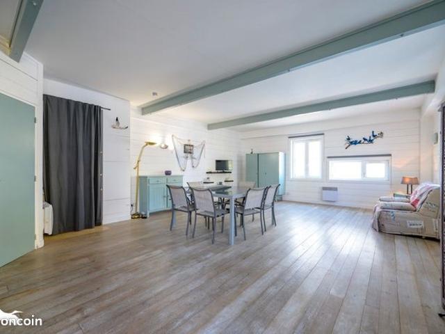 Appartement 2 pièces 64 m²