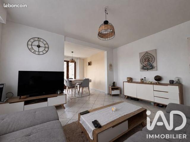 Appartement 2 pièces 63 m²