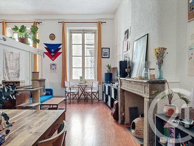 Appartement 2 pièces 63 m²