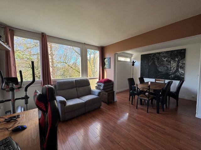 Appartement 2 pièces 60 m2 Rue Henri Dunant LILLE / BOIS BLANC