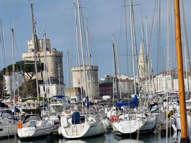 Appartement 2 pièces, 60 m² à louer à La Rochelle 17000