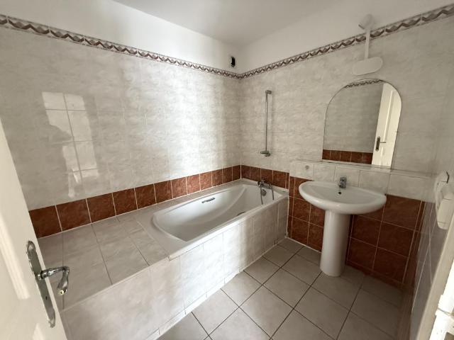 Appartement 2 pièces, 60 m² à louer à Saint Denis 97400