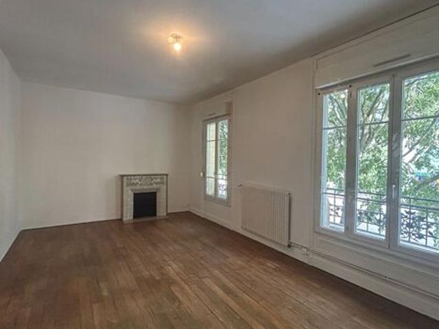 Appartement 2 pièces 60m2 REIMS 717 euros