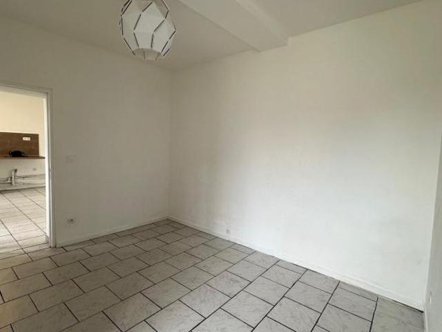 Appartement 2 pièces, 61 m² à louer à Bolbec 76210